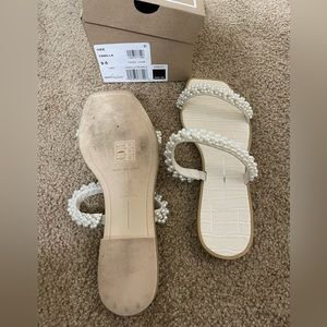 Dolce Vita Pearl Sandals